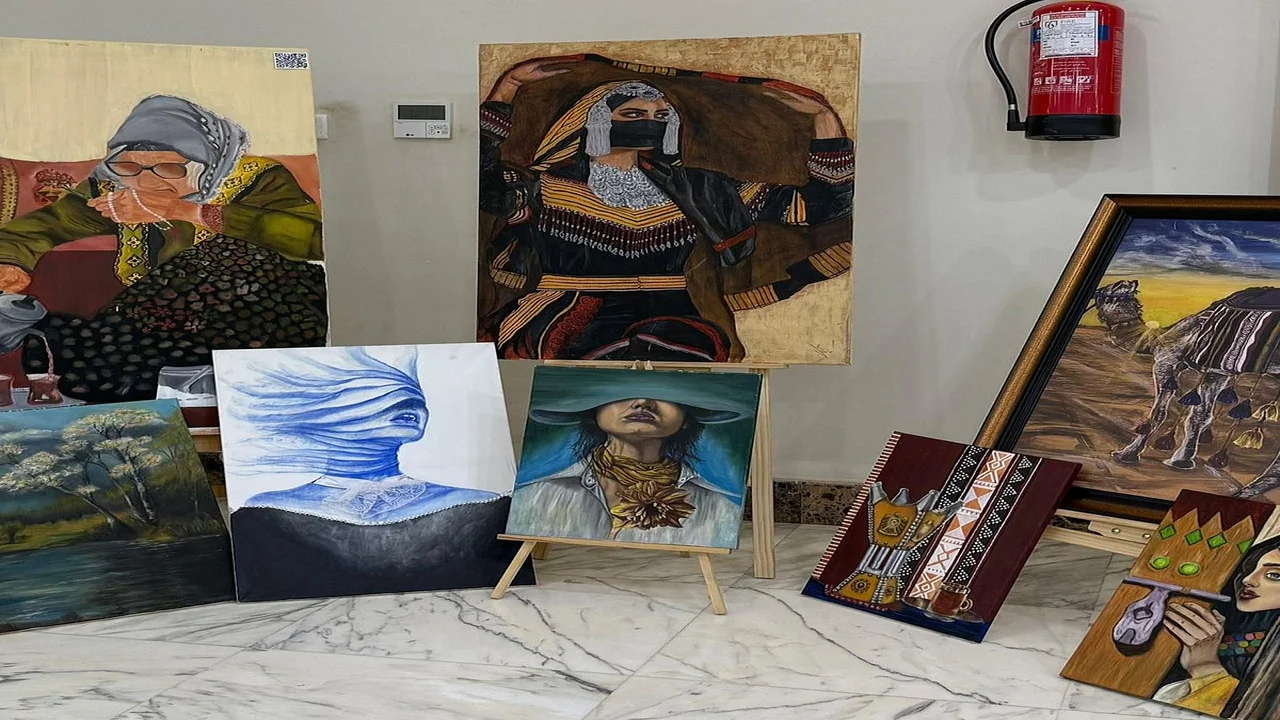 فنانات تشكيليات من حائل يرسمن بإبداع: هكذا نخط الجمال على وجه الوطن